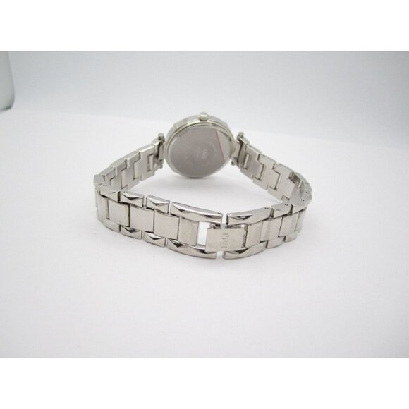 Women Q&Q Quartz WR Analog 31mm Dial Causal Round Watch (F461) - Picture 8 of 9